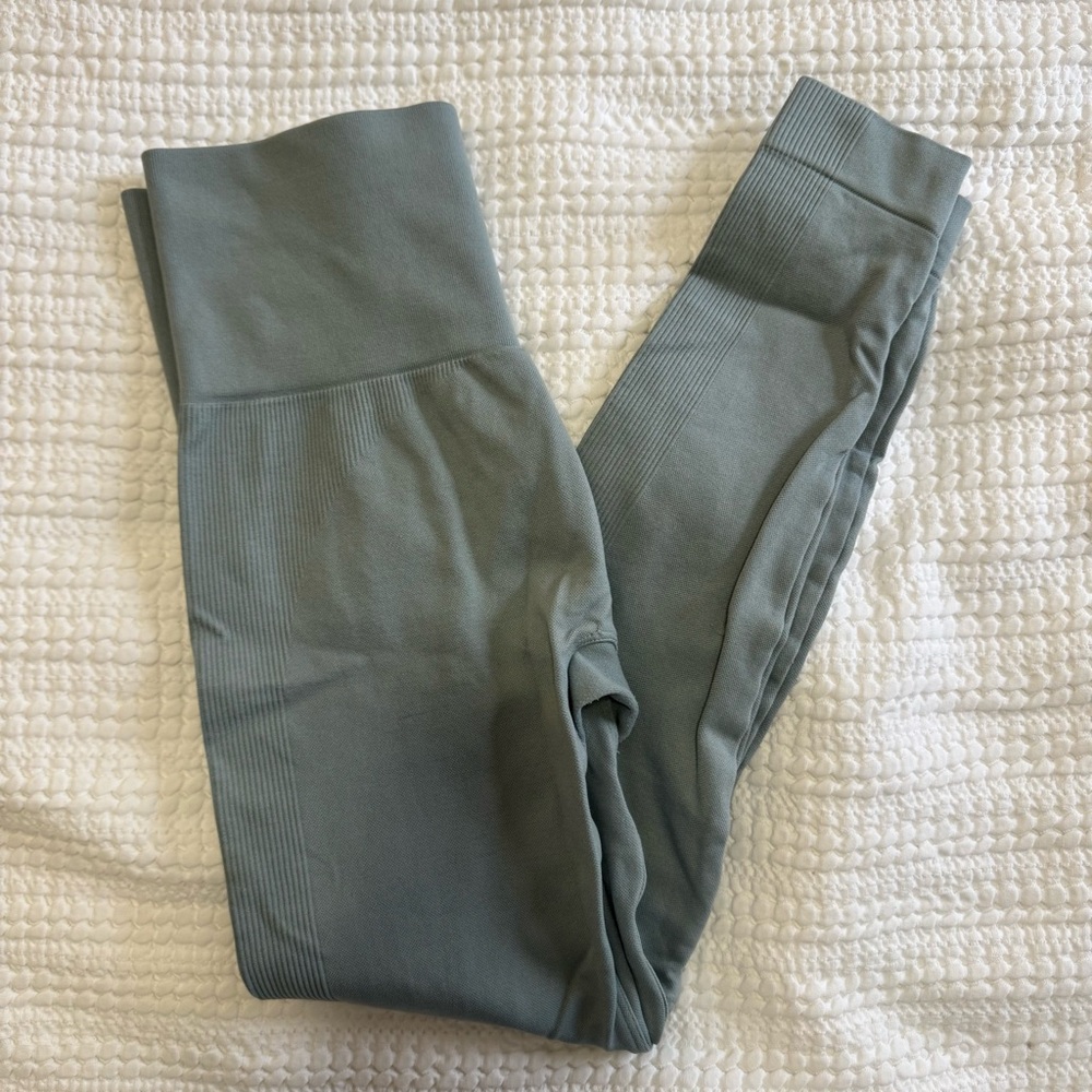 Set Active Seagreen High Rise Leggings